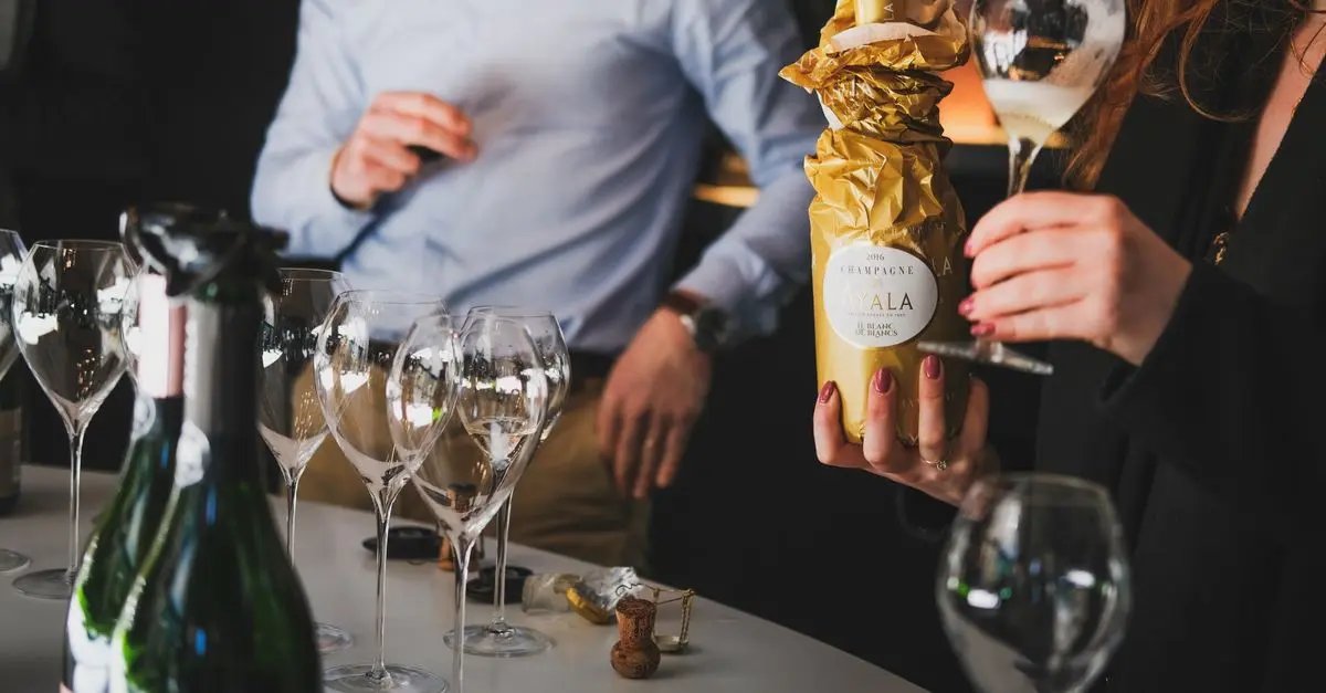 Champagnes à Goût Unique : Guide d'Achat Complet