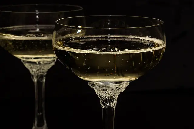 Champagnes à petits prix : Guide d'achat complet